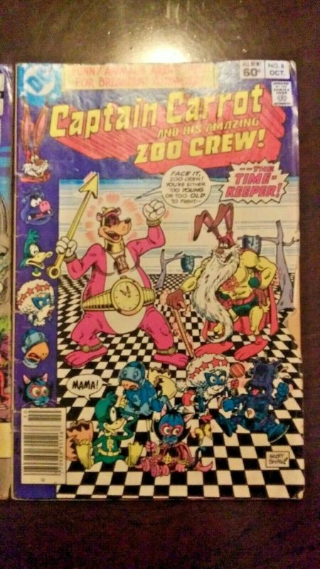 Captain Carrot And His Amazing Zoo Crew #5 and #8 DC Comic Lot