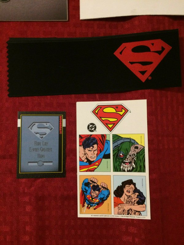 Superman #75 SIGNED Collector's Edition DC Comic: Death of Superman Memorial Set