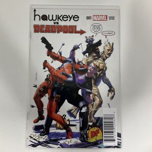 Hawkeye Vs Deadpool #1 2014 Marvel Dynamic Forces Variant COA NM near mint