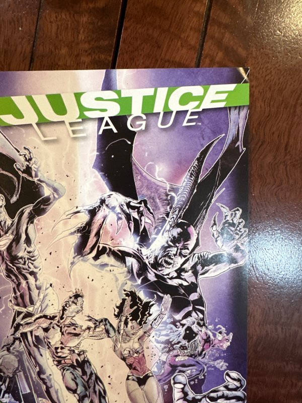 Justice League #45 Variant Cover (2015)