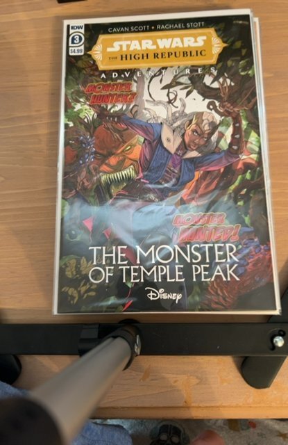 Lot of 16 Comics (See Description) Star Wars, Stranger Things Six