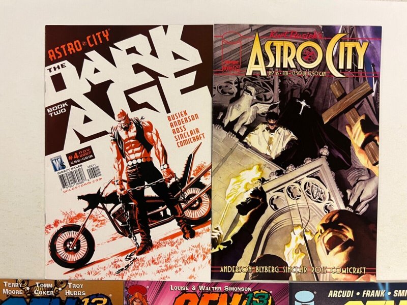 5 Image Comics Gen 13 # 4 6 35 + Astro City # 2 6 90 JS44