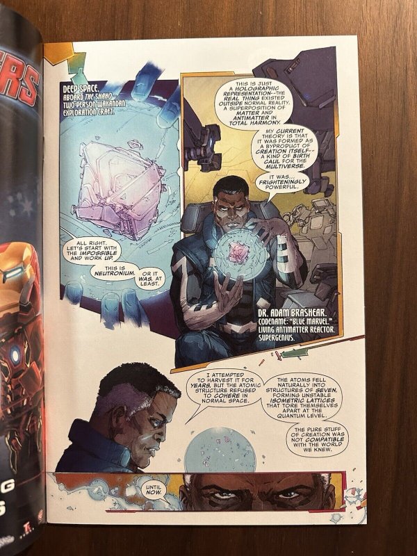 Ultimates #1A VF/NM Kenneth Rocafort Cover (Marvel 2016)