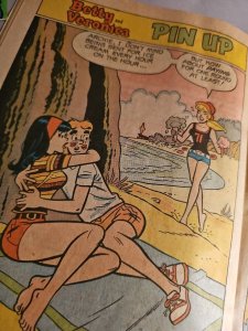 1968 BETTY AND VERONICA 154 Archie's Girls No Credits VG-FINE