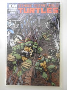 Teenage Mutant Ninja Turtles Annual 2012 (2012)
