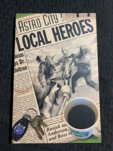 2004 THE AUTHORITY Human on the Inside TPB SC VF- 7.5 WildStorm