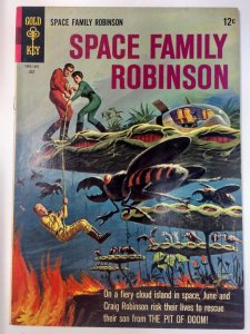 Space Family Robinson #13 (8.0, 1965)
