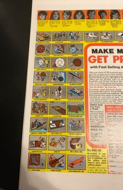 Spider-Woman #1 (1978)All the world against her. Nice grade