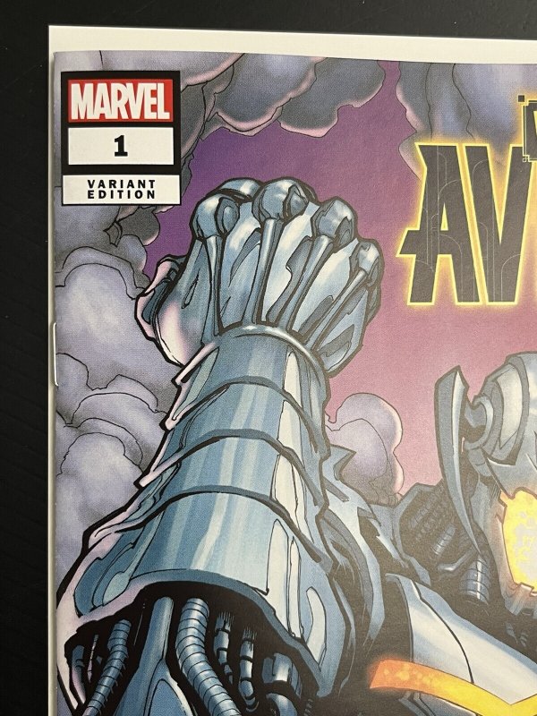 WEST COAST AVENGERS #1 1:25 SANDOVAL VAR MARVEL 2024 IN-HAND PROSHIPPER