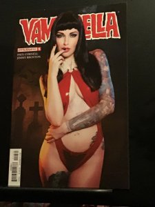 Vampirella vol 4 #5 (2005) high grade! NM- Wow!
