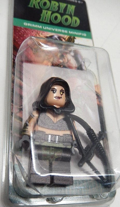 Zenescope Grimm Universe Minifig - Robyn Hood