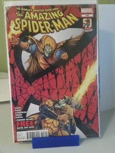 The Amazing Spider-Man #696 (2012)