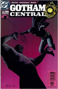 Gotham Central #30 Batman NM
