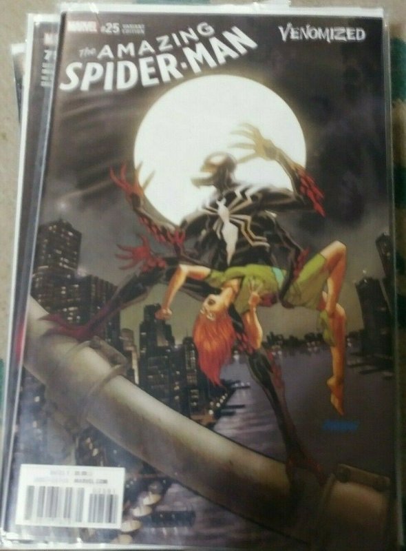 Amazing Spider-Man vol 4 #  25  2017 Marvel dave johnson venomized variant cover