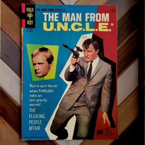 The Man from U.N.C.L.E. #8 VG+ (Gold Key 1966) Floating People.. 12 cent issue