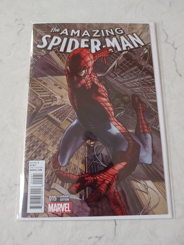 The Amazing Spider-man #15 variant Simone Bianchi! HARD TO FIND!