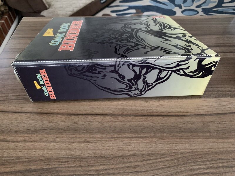 Comic book binder 