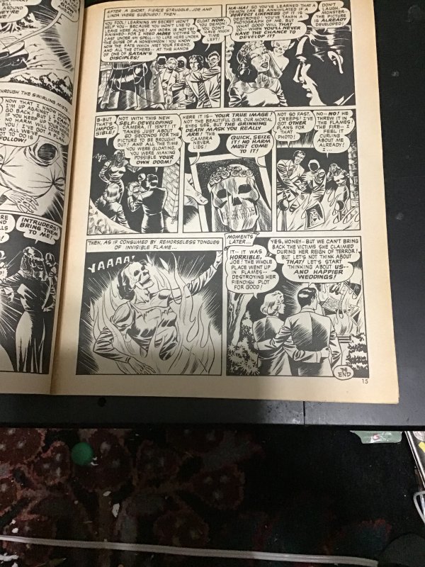 Shock #9 (1970) vampire master! Decapitated head cover! FN- Strangulation! Wow!