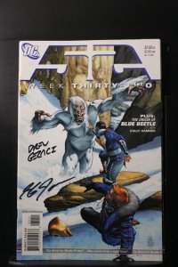 52 #32 (2006) *SIGNED*