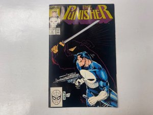 3 Punisher MARVEL comic books #4 8 9 44 KM15
