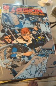 Legion of Super-Heroes #53 (1988) Legion of Super-Heroes 