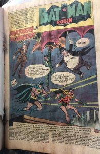 Batman #169 (1965)stained/rust mig. Reader