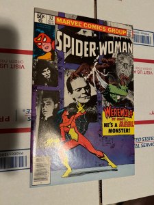 Spider-Woman #32 (1980)vs the wherewolf by night