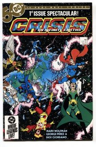 Crisis on Infinite Earths #1  1985 - DC  -VF/NM - Comic Book