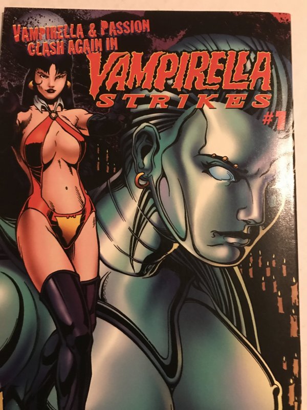 Vengeance of Vampirella #16 : Harris 7/95 VF/NM; has poster