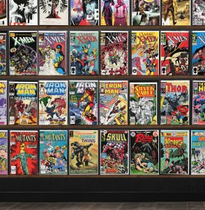 Huge Lot 150+ Comics with Decorum, Web Of Spider-Man, Star Wars & More!