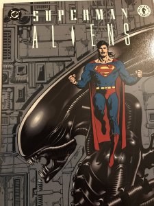 Superman Aliens #1 : Dark Horse & DC 1996 NM-; Newsstand Variant