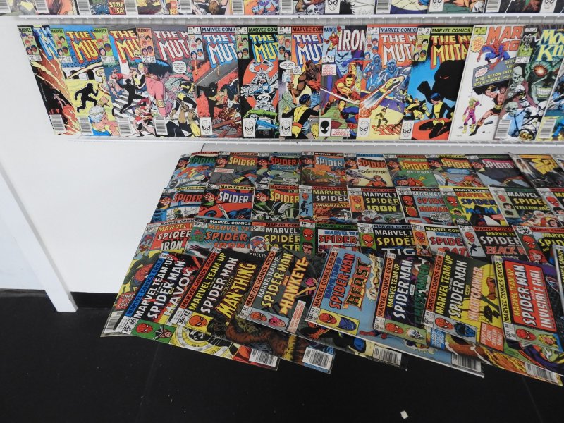 Huge Lot 190+ Comics W/ Marvel Tales, Marvel Team-Up, +More! Avg FN Cond!