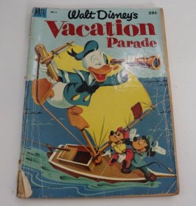 Walt Disneys Vacation Parade #4 1953 Dell Mickey Mouse Donald Duck