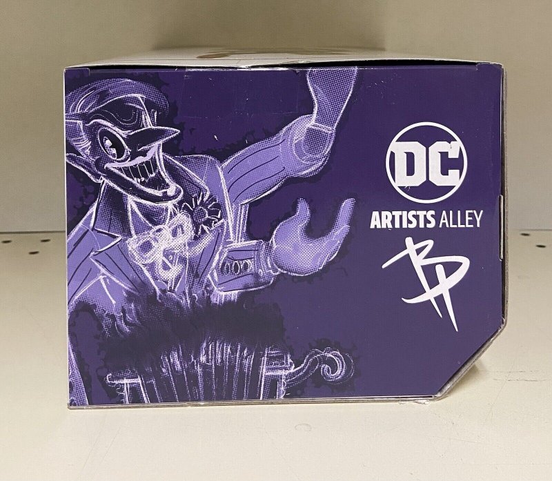 DC Direct Artists Alley The Joker Brandt Peters Statue