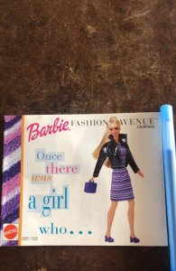 Barbie fashion Avenue, 1999- small catalog of outfits 4 B& her posse!