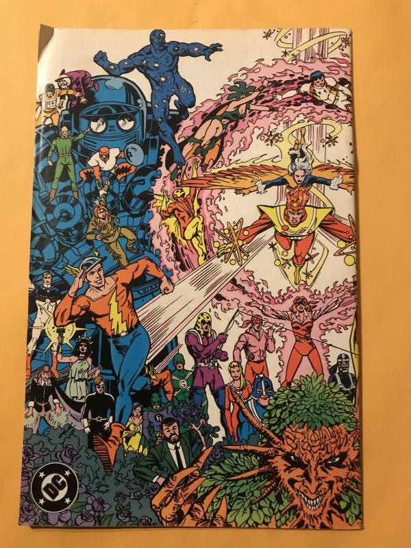 DEFINITIVE DIRECTORY OF DC UNIVERSE #8 : 10/85 Fn+; Who’s who, Flash, Gambler