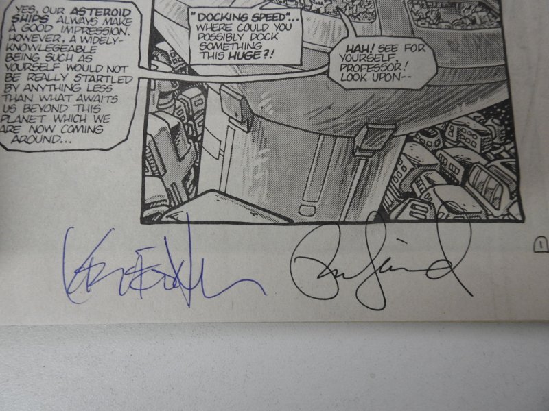 Teenage Mutant Ninja Turtles #6 (1986) Signed Easton/Laird Sharp VF- Condition!