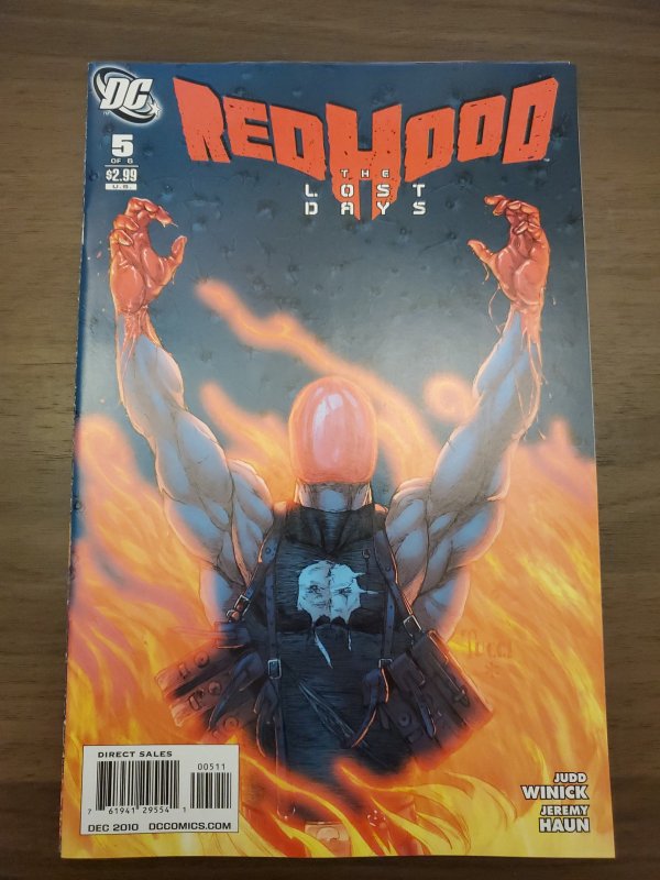 Red Hood: The Lost Days #5 (2010) (9.2)