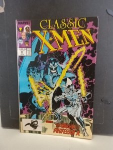 Classic X-MEN 23 Marvel Comics 1988. P10