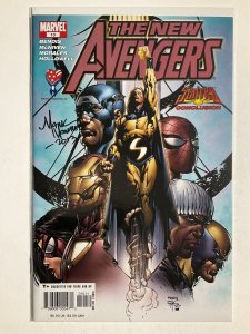 NEW AVENGERS 10 SINGED BY MARK MORALES NM NEAR MINT MARVEL  