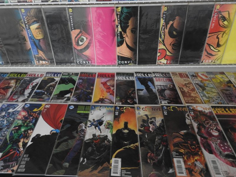 Huge Lot 150+ Comics W/ Convergence, Hellblazer, Hellstorm+ Avg VF Condition!