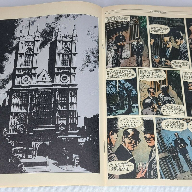 V For Vendetta 2 DC 1988 VF+ 8.5 Part 2 of 10 Series by Alan Moore