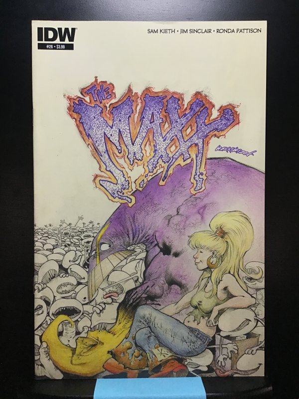 The Maxx: Maxximized #26 Standard Cover (2015)