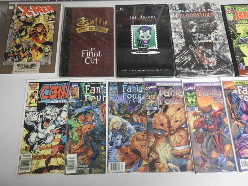 Huge lot of 120+ comics! Two Green Lanterns Triple Signed!