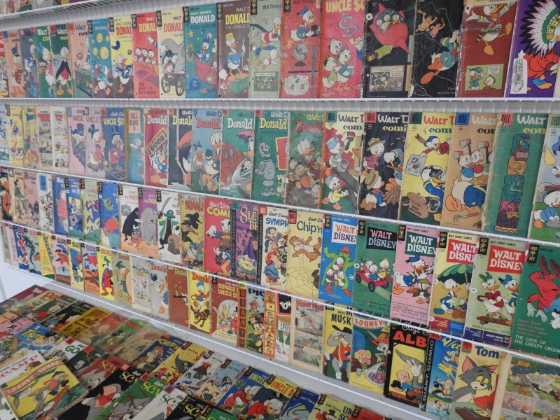 Huge Lot 150+ Cartoon Comics W/ Uncle Scrooge, Donald Duck, +More! See desc