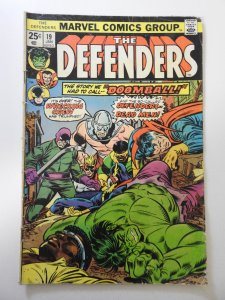 The Defenders #19 (1975) GD/VG Condition MVS intact! see description