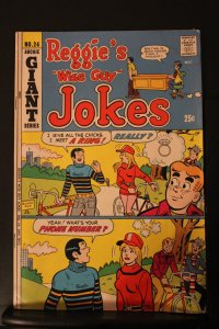 Reggie's Wise Guy Jokes #24 High-Grade VF/NM Giant-SIze key wow!