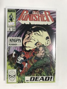 The Punisher #18 Newsstand Edition (1989) Punisher NM10B220 NEAR MINT NM