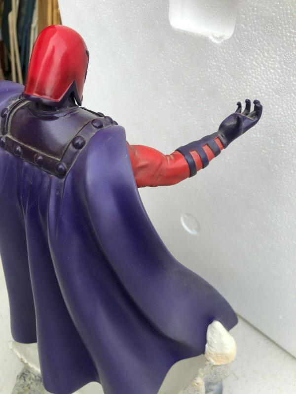 Magneto Statue Marvel Milestones Diamond Select 2007 X-Men  #107/1000 with COA