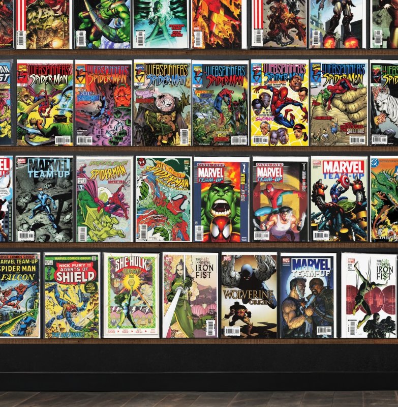 Huge Lot 140+ Comics with Marvel Team Up, Iron Man, Incredible Hulk & More!